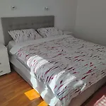 Luka Apartment *