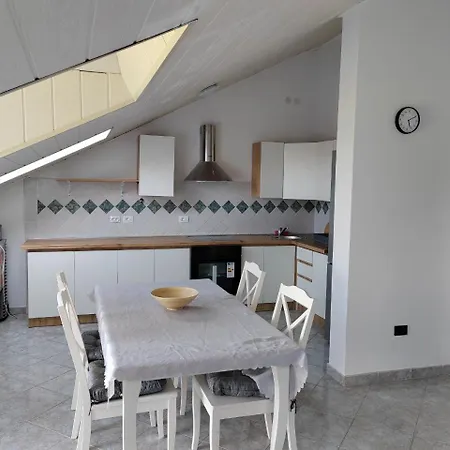 Luka Apartment Veprinac