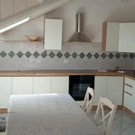 Luka Apartment