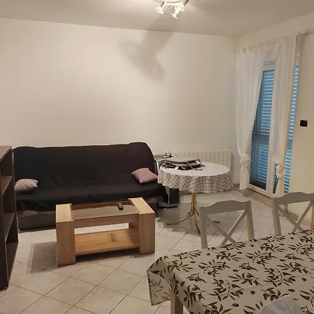 Apartament Luka