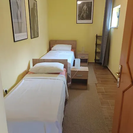 Luka Apartment Veprinac