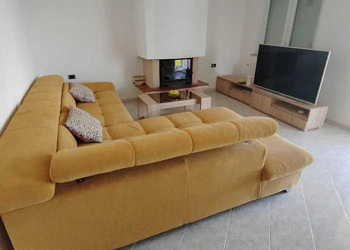 Luka Apartment Veprinac